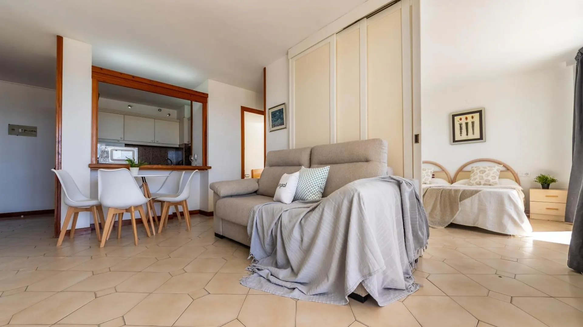Novelty 2 Habitaciones Vista Al Mar Salou